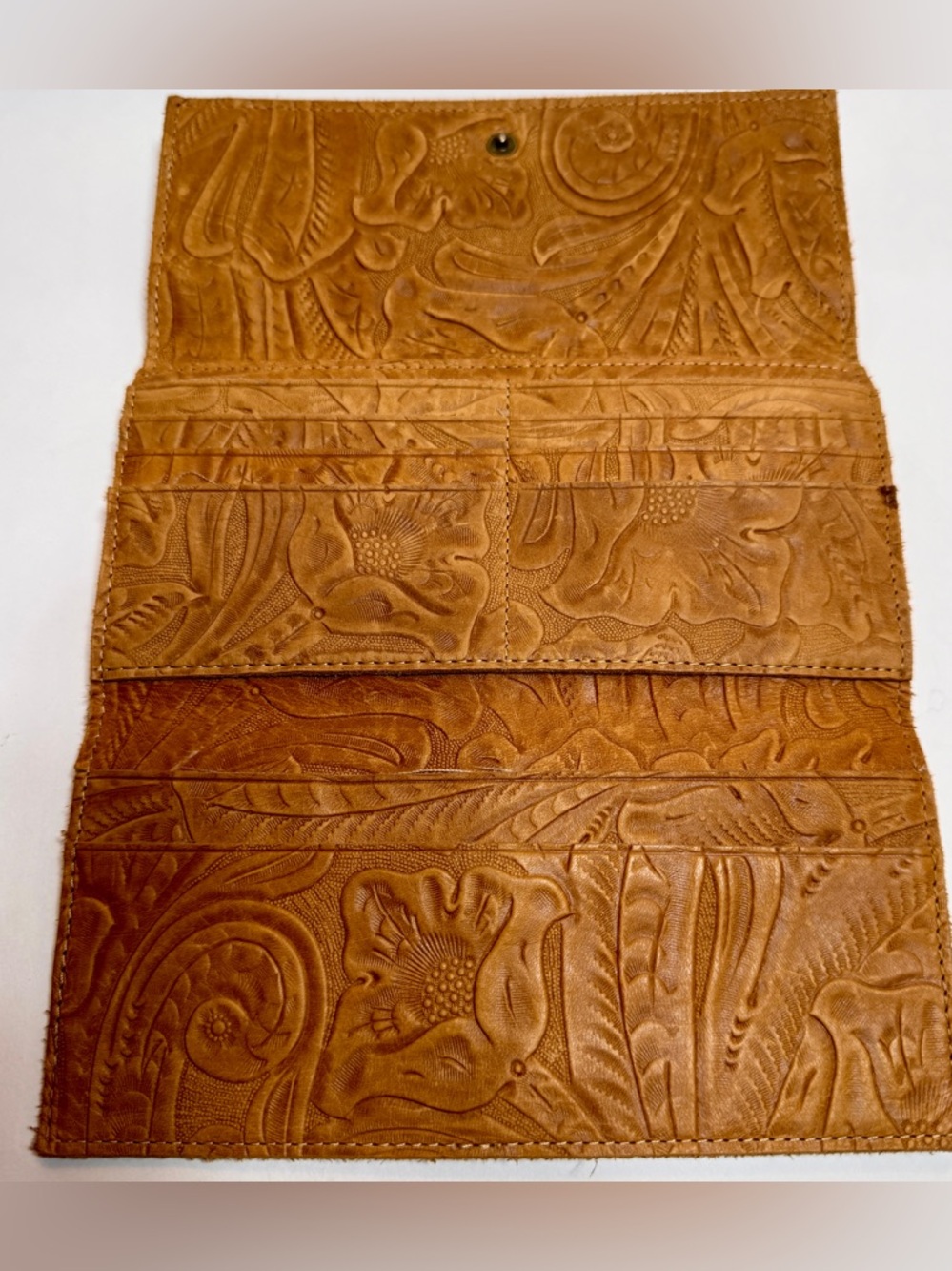 Pre-owned American Leather Co.: Brandy Tooled Trifold Wallet - Picture 2 of 15